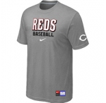 MLB Cincinnati Reds Nike L.Grey Short Sleeve Practice T-Shirt