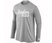 New York Yankees Long Sleeve T-Shirt Grey