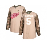 Men Adidas Detroit Red Wings #5 Nicklas Lidstrom Camo Authentic 2017 Veterans Day Stitched NHL Jersey