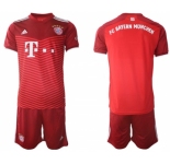 Men's FC Bayern M端nchen jersey With Shorts